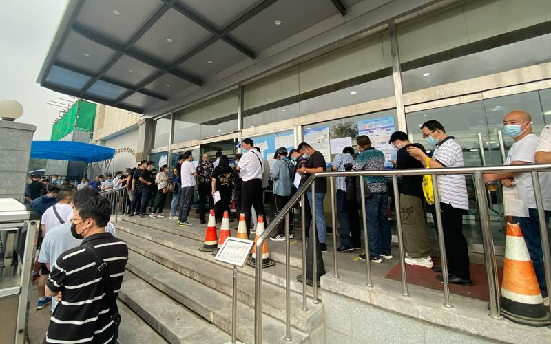 牌达北京汽车牌照公户行情深度解析：2025年最新趋势与实操指南